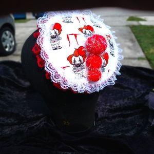 Pennywise fascinator hat